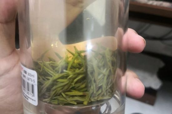 喝了茶就一直尿个不停，喝茶尿多好还是尿少好？