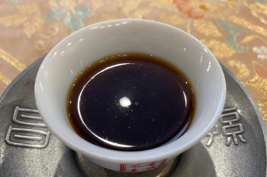 07年的普洱茶饼价值多少钱，2007年七子普洱茶饼的价格