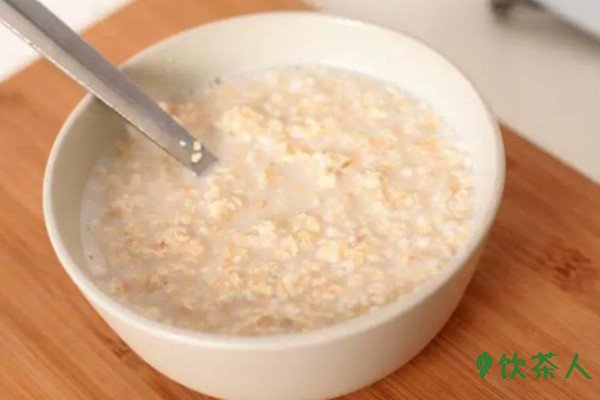 牛奶麦片怎么冲泡才正确，怎么用牛奶冲泡麦片