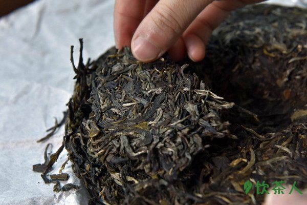 普洱茶怎么开饼，普洱茶开饼的步骤和教程方法