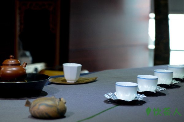 关于茶艺的介绍，中国茶道文化与茶艺知识(简述茶艺的特点)