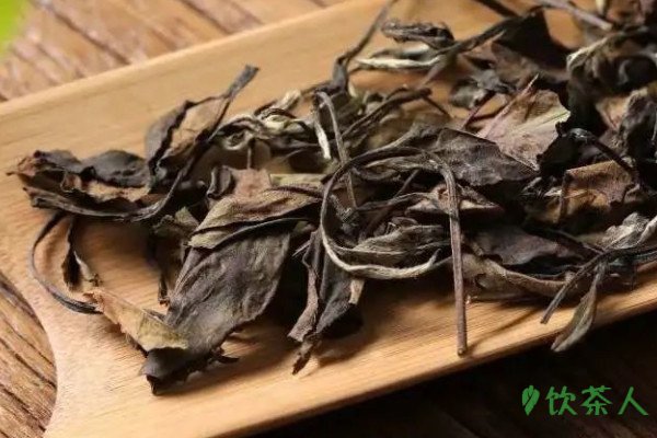 寿眉茶汤颜色，寿眉的茶汤颜色是怎么样的(清澈明亮且不暗浑)