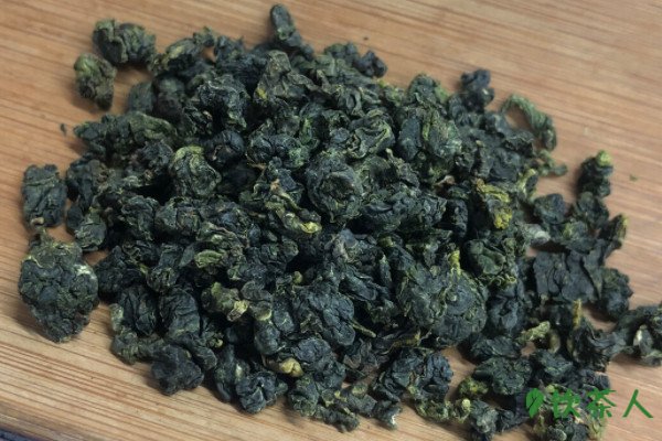 白芽奇兰是什么茶，白芽奇兰属于绿茶吗(极品乌龙茶)