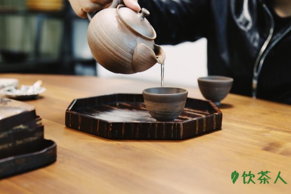醉茶一般持续多久，一般持续2-3小时(解茶醉最快方法)