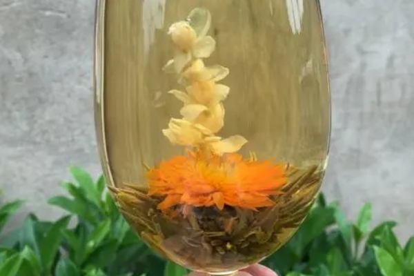 泡花茶用多少度水，一般采用85-90℃热水
