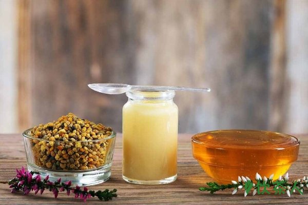 蜂蜜水怎么冲，蜂蜜水的五种最佳搭配
