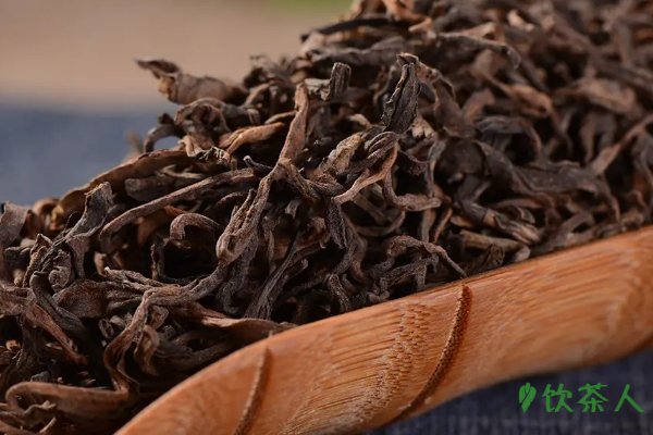 什么茶适合女性长期饮用，乌龙茶/百合花茶/蜂蜜柠檬茶
