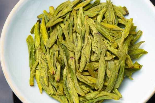 长期喝龙井茶的危害，失眠/伤肾/腹痛/拉稀