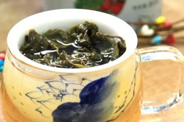 哪些人群不适合喝鹧鸪茶，鹧鸪茶的饮用禁忌